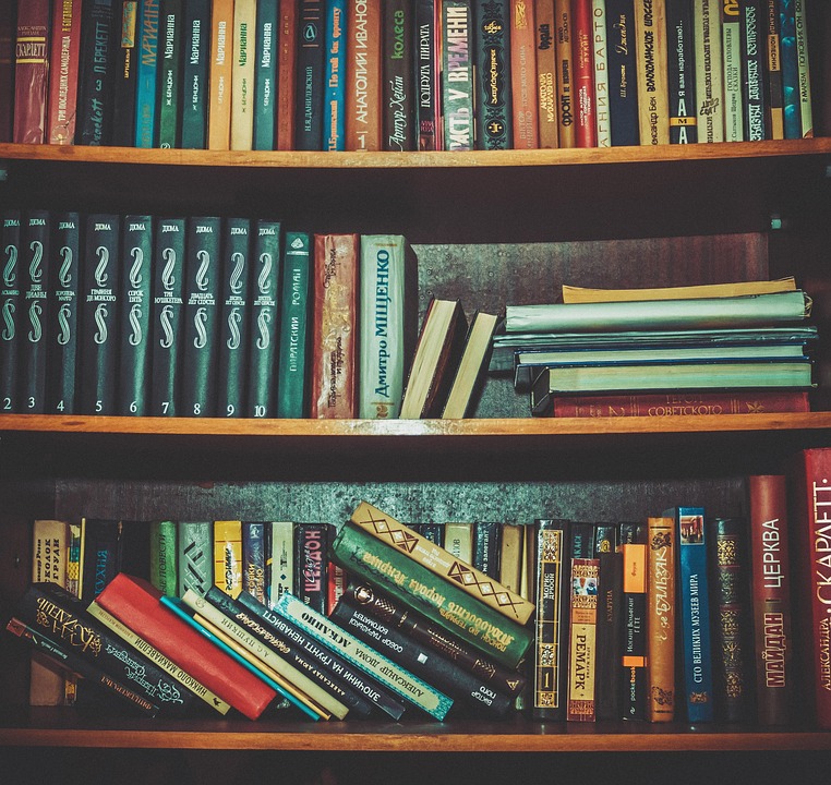 8 light read Books for amateurs to build a reading habit